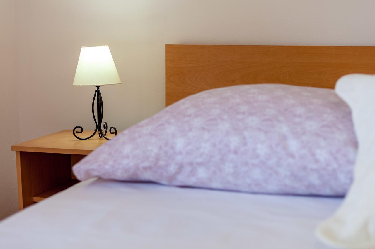 Rooms Marinac Подстрана Екстер'єр фото